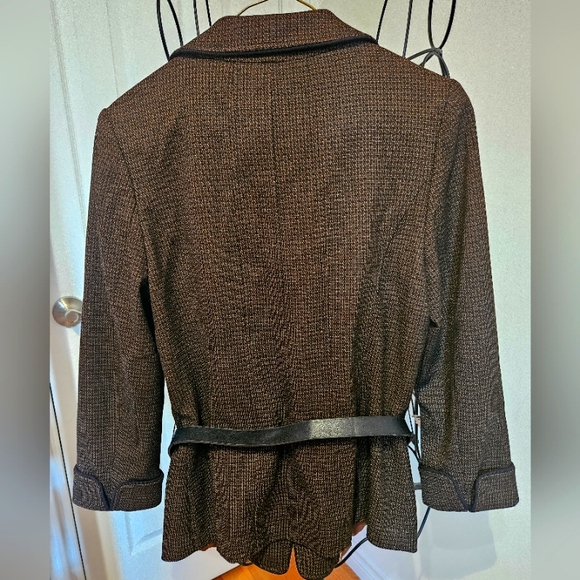 Brown Blazer With Belt - Picture 2 of 4